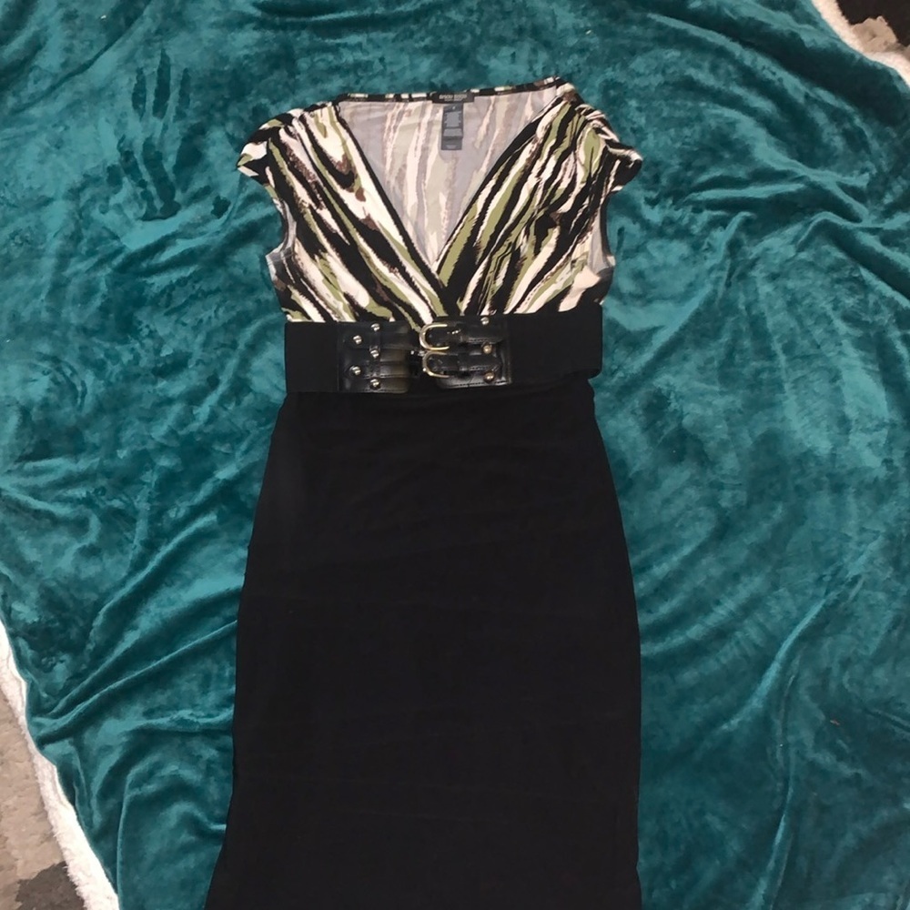 Bisou- Bisou- slightly used woman’s dress